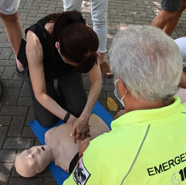 Vecinos comprometidos: capacitan en RCP y Primeros Auxilios