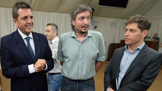 El peronismo aún no cierra listas en cuatro municipios, mientras Ghi selló acuerdo en Morón con el Frente Renovador