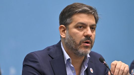 Carlos Bianco: «No es verdad que el peronismo cortó la luz para cerrar listas en PBA»