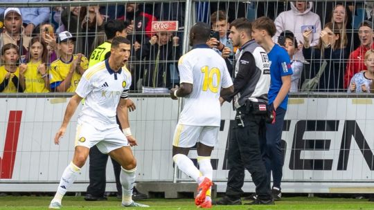 Cristiano Ronaldo reapareció con gol en Al-Nassr tras firmar su multimillonaria renovación