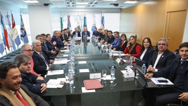 Las transferencias de la Nación a las provincias crecieron 11,2 % en julio