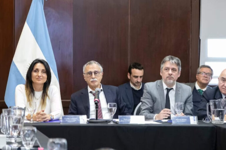 Importante resolución del Consejo Federal de Salud presidido por Mario Lugones