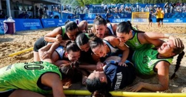 Histórico: las Kamikazes campeonas del mundo de Beach Handball