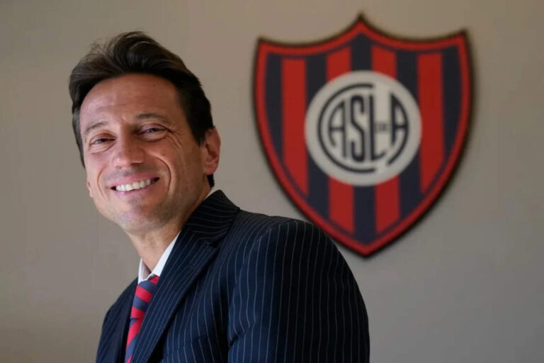 Polémica en San Lorenzo: Moretti reapareció en el club y Lopardo estaría por renunciar