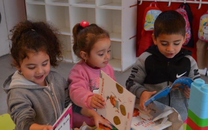 La alfabetización inicial llega a los jardines municipales