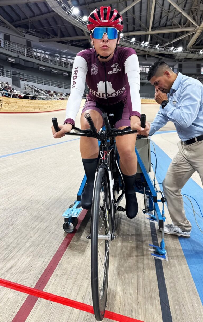 Abril Ureta: Voló bajito para conquistar el título de campeona argentina de ciclismo de pista Junior