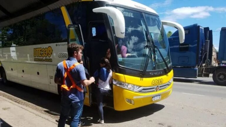 La provincia autorizó un aumento del 28 % en las tarifas del colectivo interurbano de Santa Fe