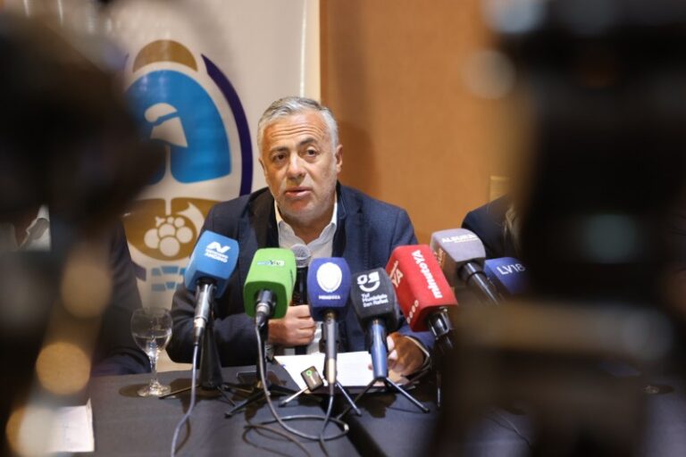 Cornejo se hará cargo de rutas nacionales detonadas en Mendoza y licitó la primera obra