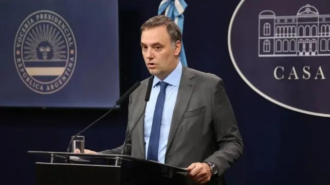 Adorni sobre los audios de Karina Milei: ?Es un escándalo sin precedentes?