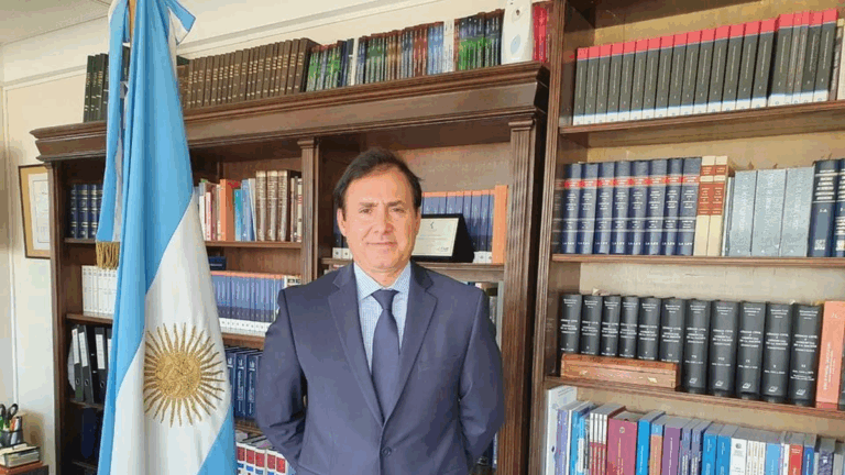 Presuntas coimas: pidieron el juicio político del magistrado que censuró los audios de Karina Milei