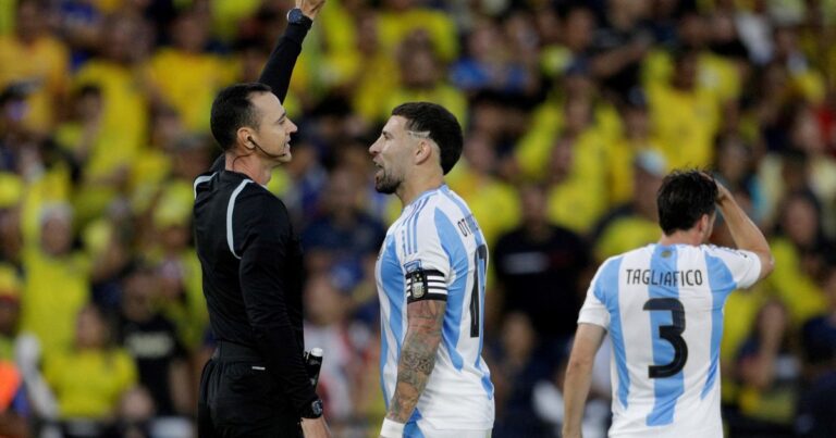 Otamendi expulsado en su último partido por Eliminatorias: se perderá el debut en el Mundial