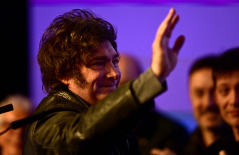 Milei mandó a Francos a tantear a Schiaretti y Weretilneck para un acuerdo