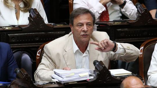 Fuerte cruce en ‘QR!’: Oscar Zago adelantó que apoyará el veto a la moratoria previsional y Letcher le enrostró su pasado libertario