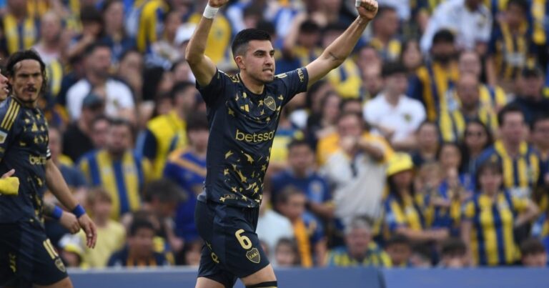 Battaglia, el nuevo goleador de Boca: otro gol de cabeza esta vez en el Gigante