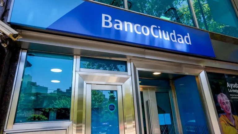 Banco Ciudad subasta autos y camionetas desde $750.000 en octubre 2025: cómo participar