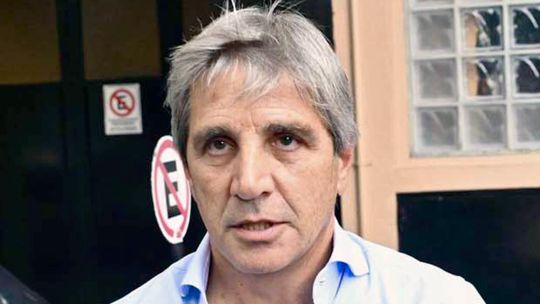 El dólar debería bajar $ 52 para 2026, según el Presupuesto