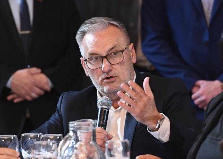 Lewandowski pidió interpelar al ministro de Salud de Nación