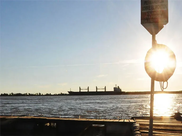 Martes con cielo despejado y con calor