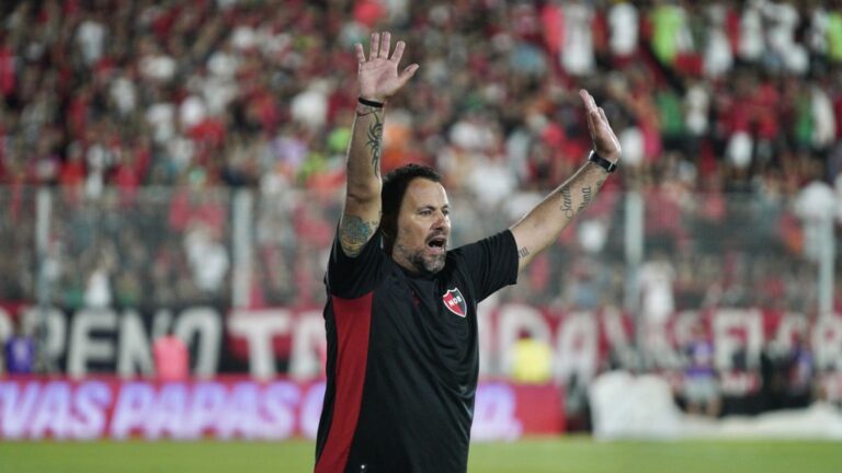 En Newell’s, las tribunas hablaron pero Fabbiani parece seguir sin comprender