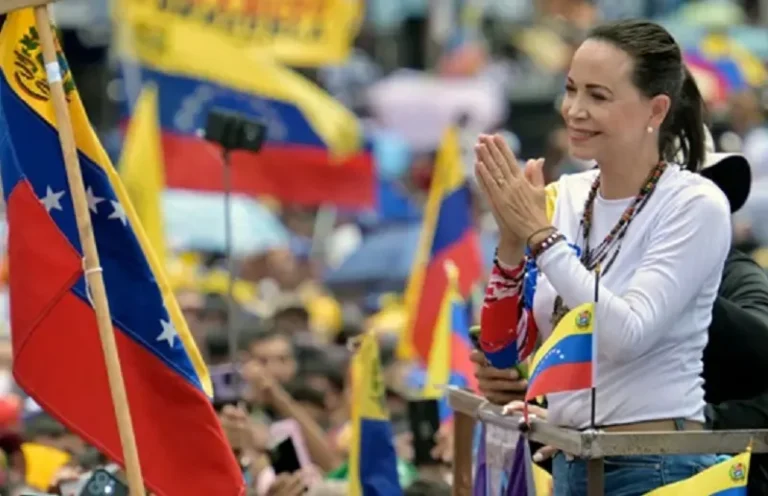 Machado, Maduro y el Nobel: un premio en medio del conflicto venezolano