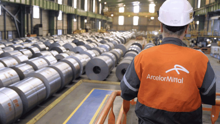 Alarma en Villa Constitución: Acindar importa acero chino y los operarios temen el cierre