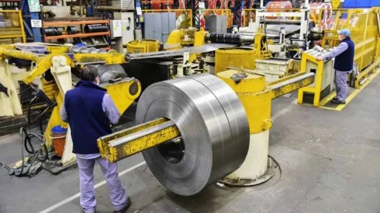 Dato clave desde el rubro construcción refleja el frenazo productivo