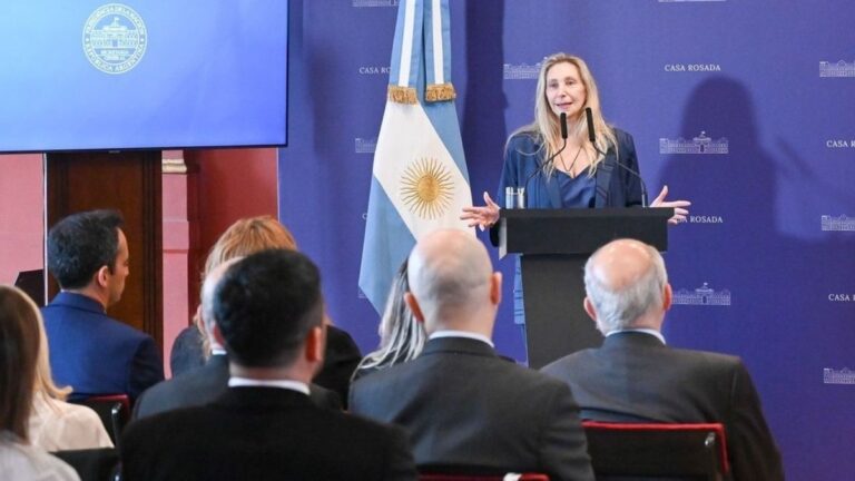Karina Milei se reunió con los nuevos diputados libertarios y les pidió «compromiso»