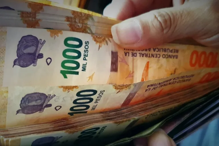 Crece la cantidad de argentinos que destinan el aguinaldo al pago de deudas