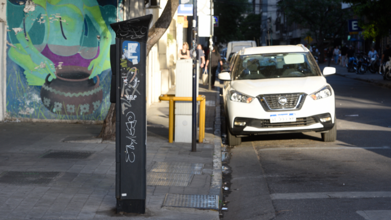 La Municipalidad defendió el estacionamiento medido: «Evita la congestión en el centro»