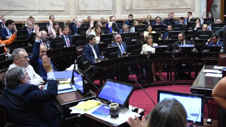 El presupuesto 2026 se aprobó con una votación dividida entre las bancas de Santa Fe