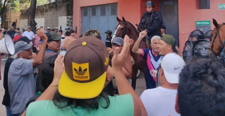 Ledesma. La burocracia sindical se une a la patronal y ataca a los activistas