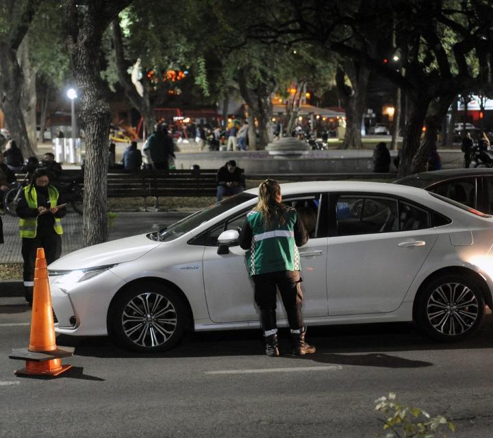 Fuerte presencia de controles en las calles de Santa Fe
