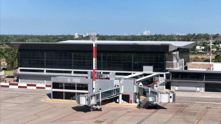 El aeropuerto de Rosario sumó dos nuevos vuelos y retoma una tradicional ruta hacia Brasil