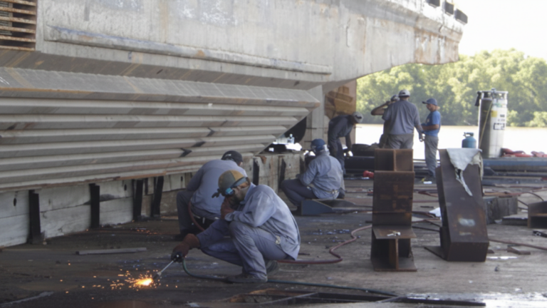 El Barco Ciudad de Rosario se restaura en casa: un astillero local se hará cargo de la puesta a punto