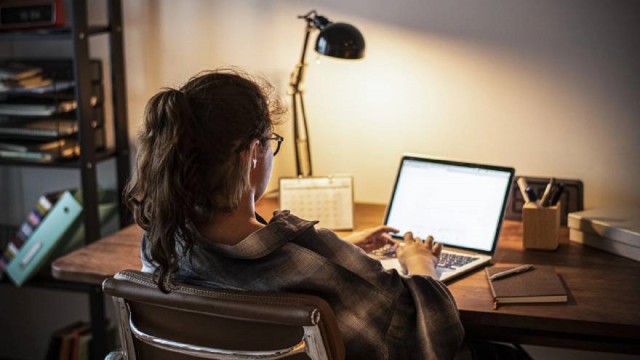 Alerta freelancers: cómo es el plan secreto de ARCA para controlar tus dólares en el exterior