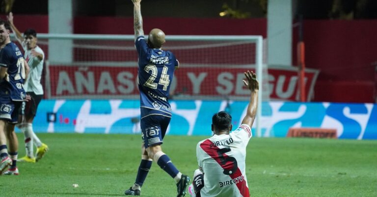 La peor noticia para River y Portillo: rotura de ligamentos y hasta cuándo afuera de las canchas?