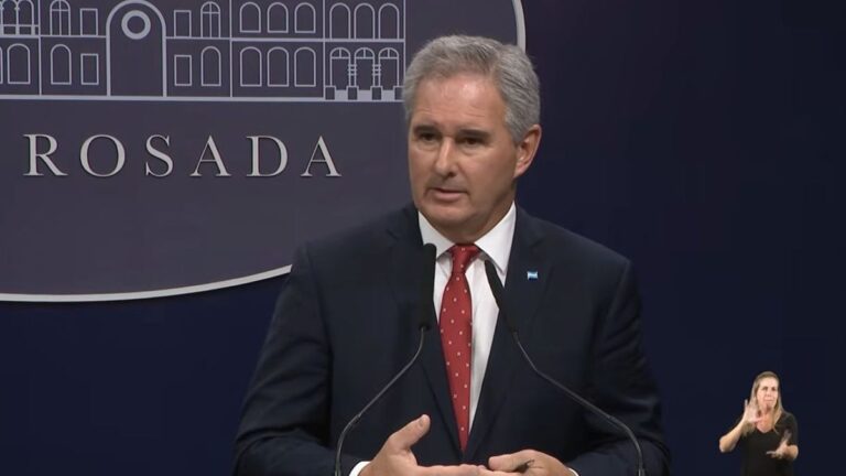 Diputados piden citar a Pablo Quirno por la validez del acuerdo con EEUU tras fallo contra los aranceles de Trump