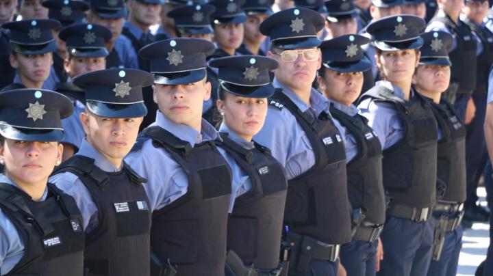 El aumento a las fuerzas de seguridad alcanza a todos los cargos