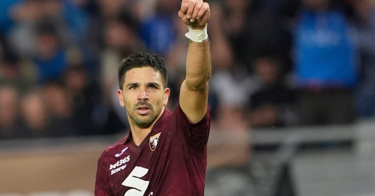 Video: Giovanni Simeone fue ovacionado por los hinchas del Napoli al salir reemplazado en el Torino