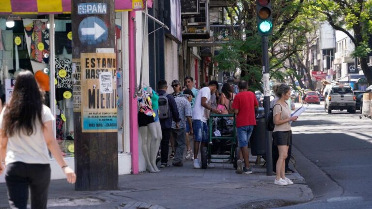 Comienzo de clases: en calle San Luis se vendió más que el año pasado